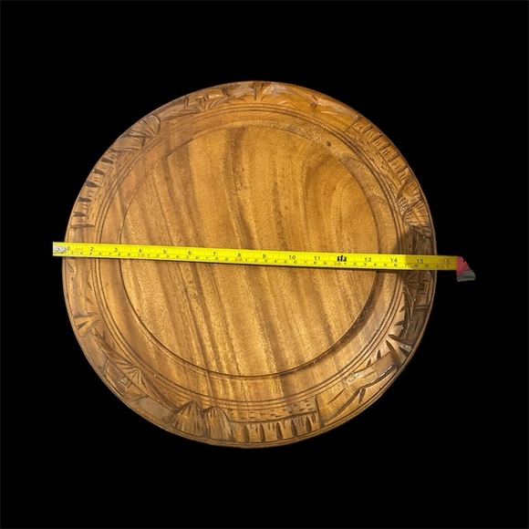 Stunning Vintage Hand Carved Cake Plate & Cover. - Picture 4 of 6